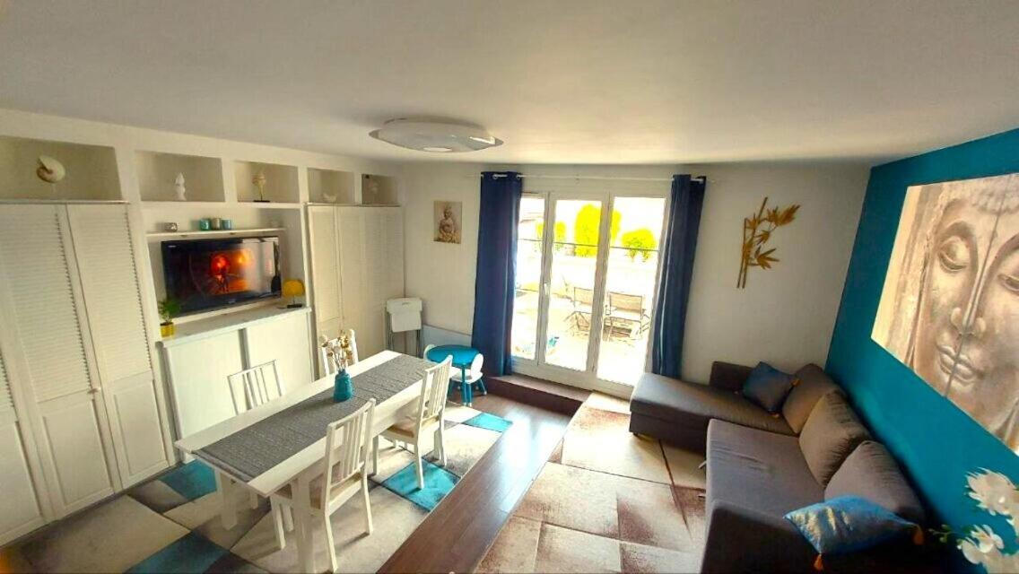 Appartement Familial Pour 6 Adultes Et 5 Enfants A 10 Min De Disney Bailly-Romainvilliers Buitenkant foto